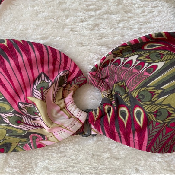 Converse swimsuit top SIZE MEDIUM - Picture 9 of 9